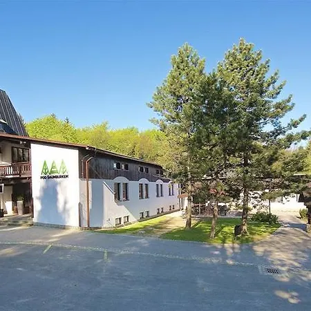 Hotel Pod Saumburkem